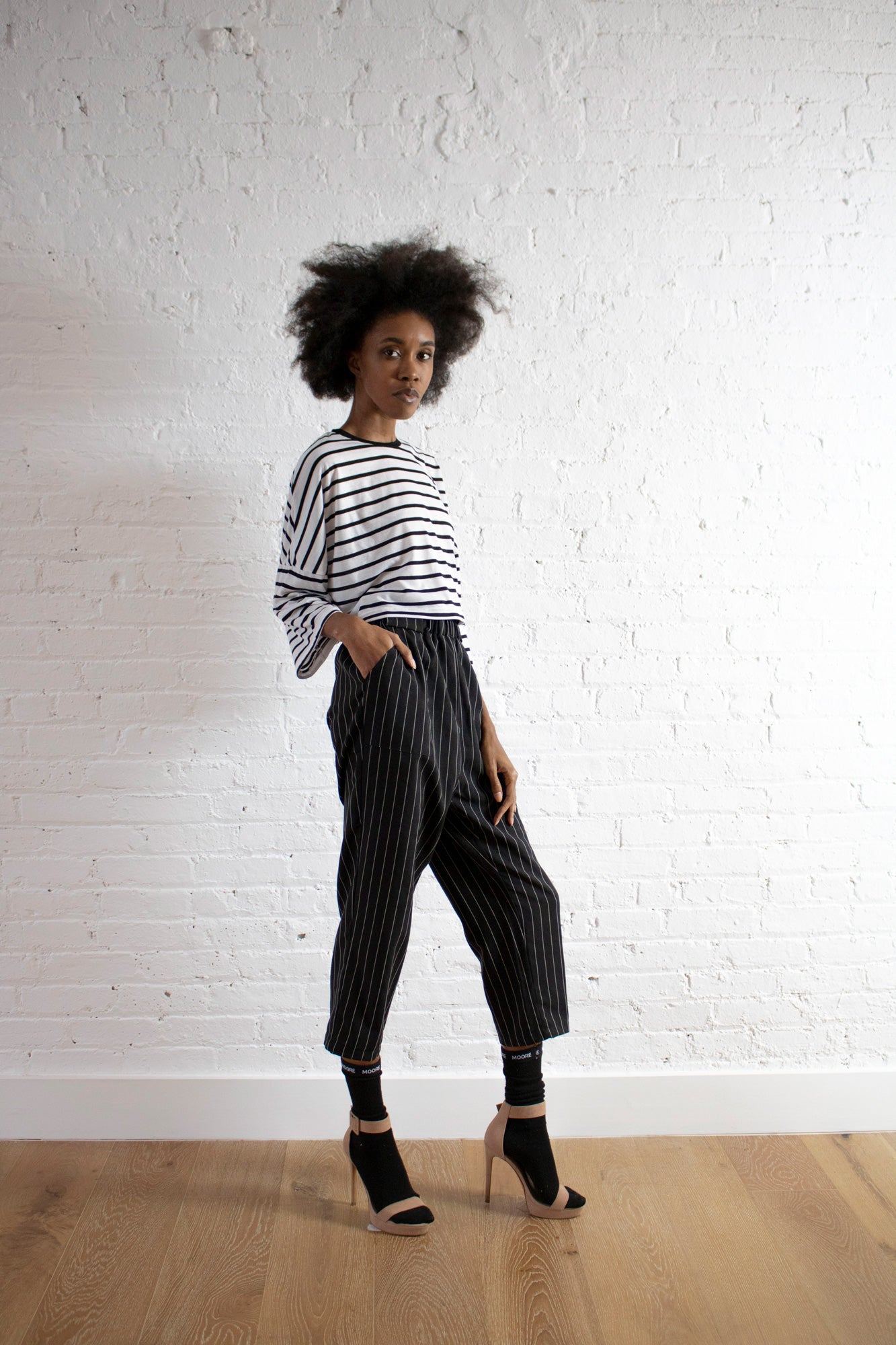 PINSTRIPE RUCHED PANT