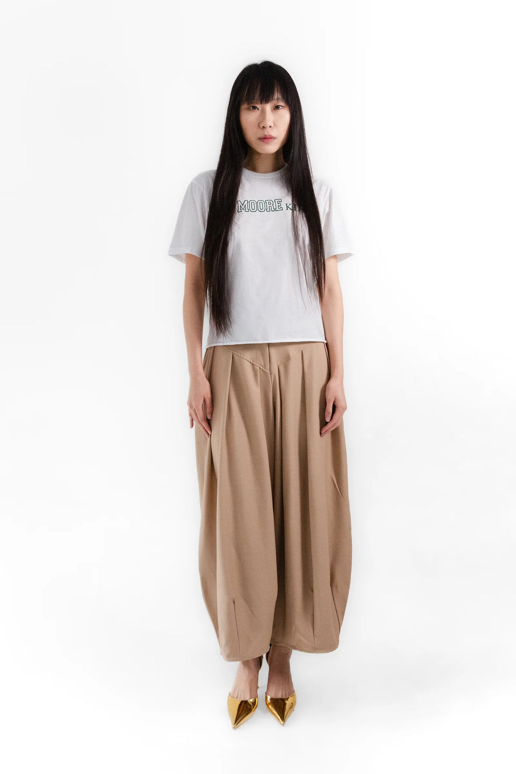 BE MOORE KIND Tee - White
