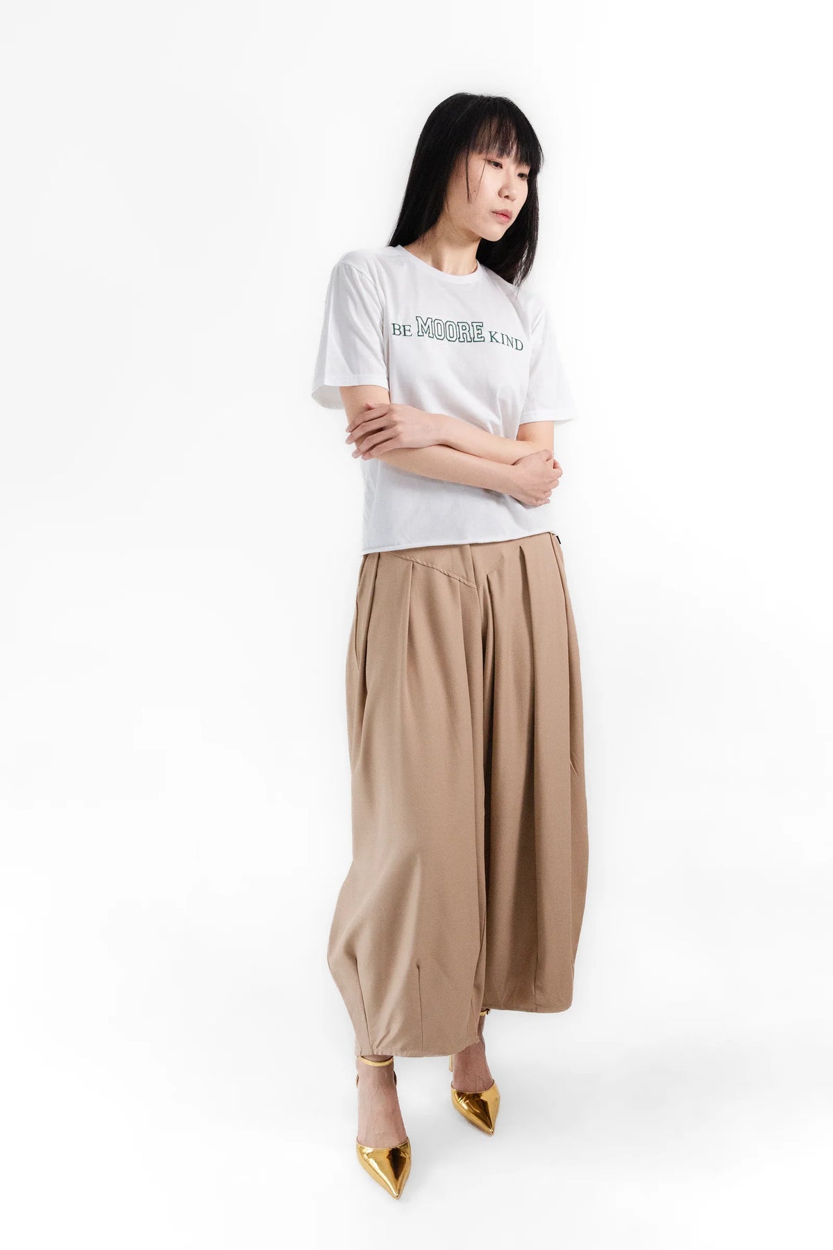 BE MOORE KIND Tee - White