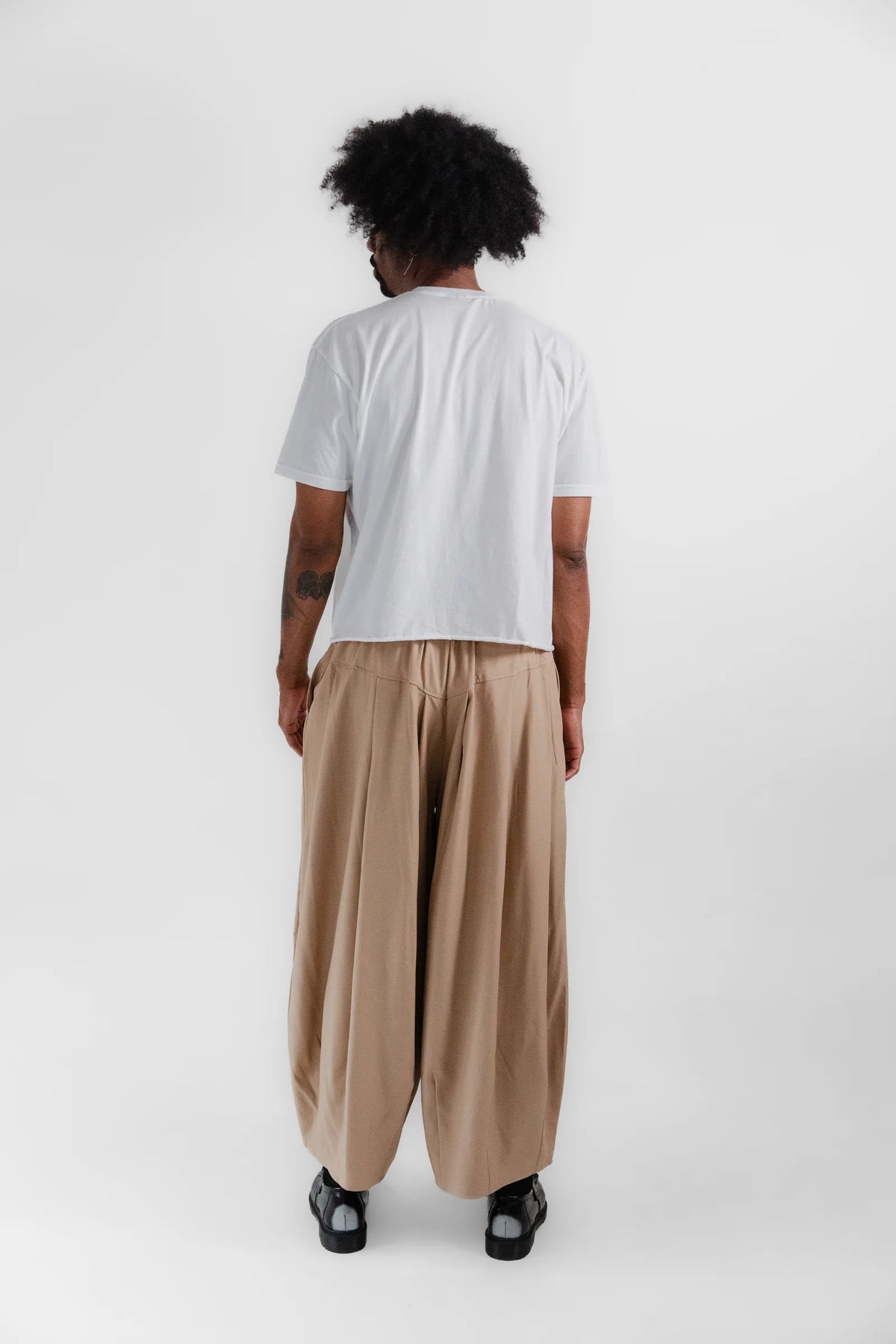 BE MOORE KIND Tee - White
