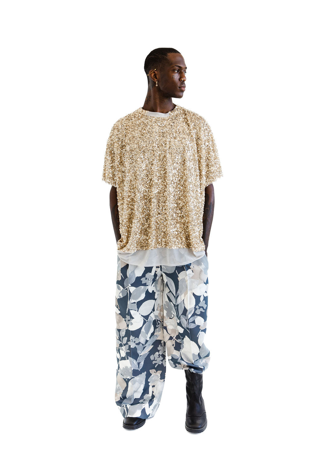 Golden sequined tee