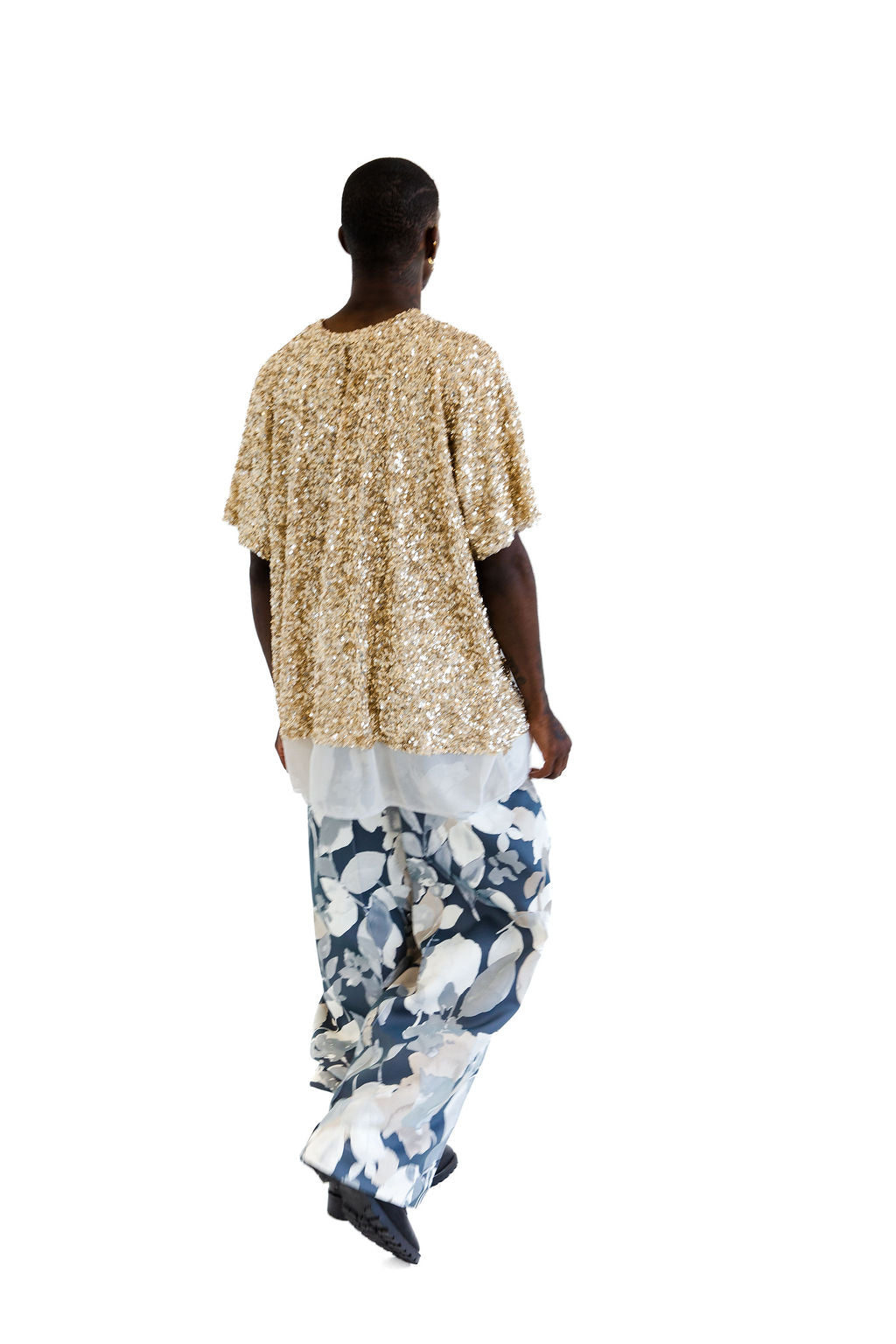 Golden sequined tee