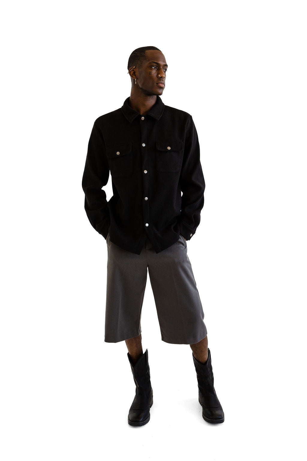 Black weighted snap shirting