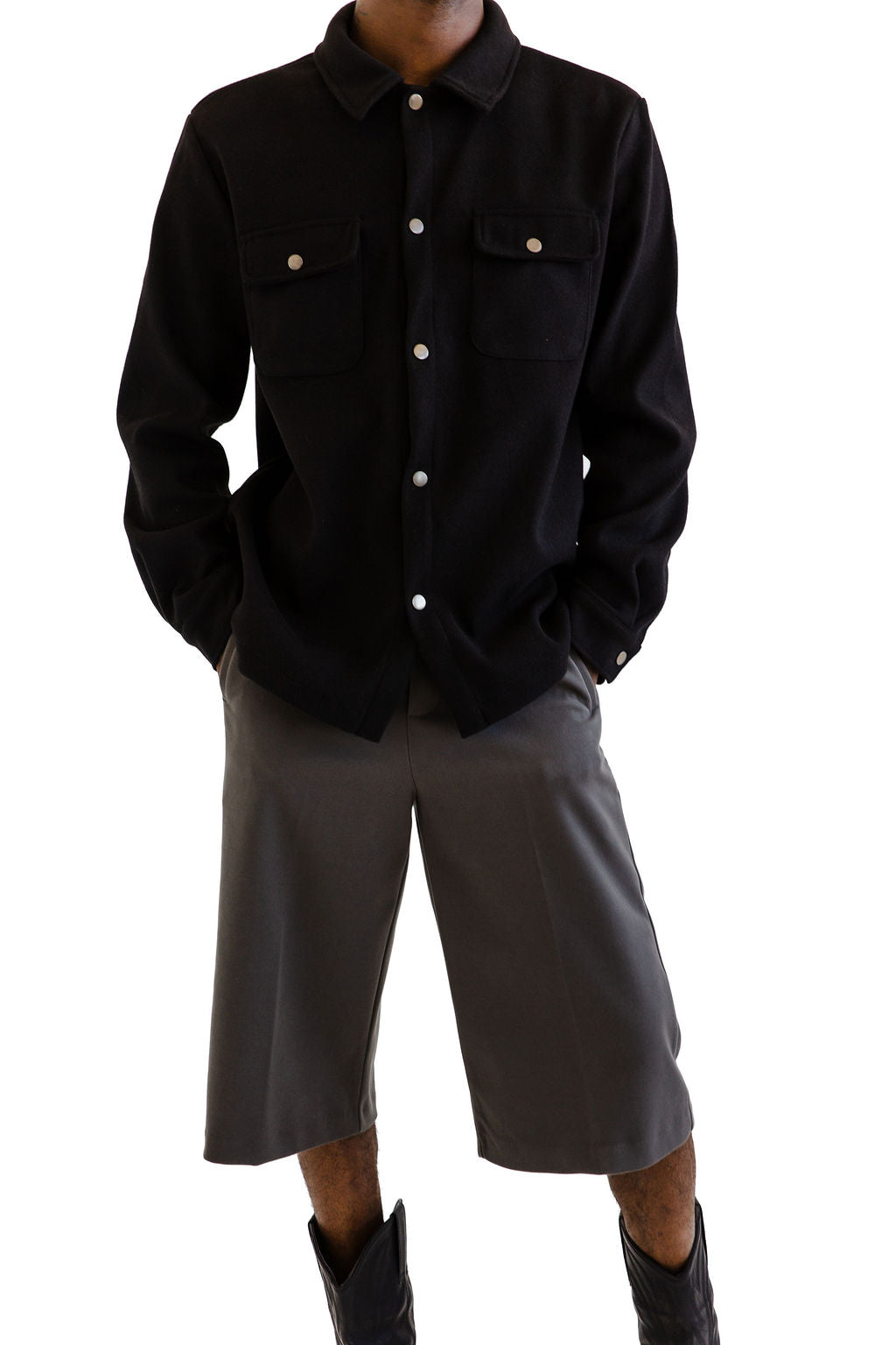 Black weighted snap shirting