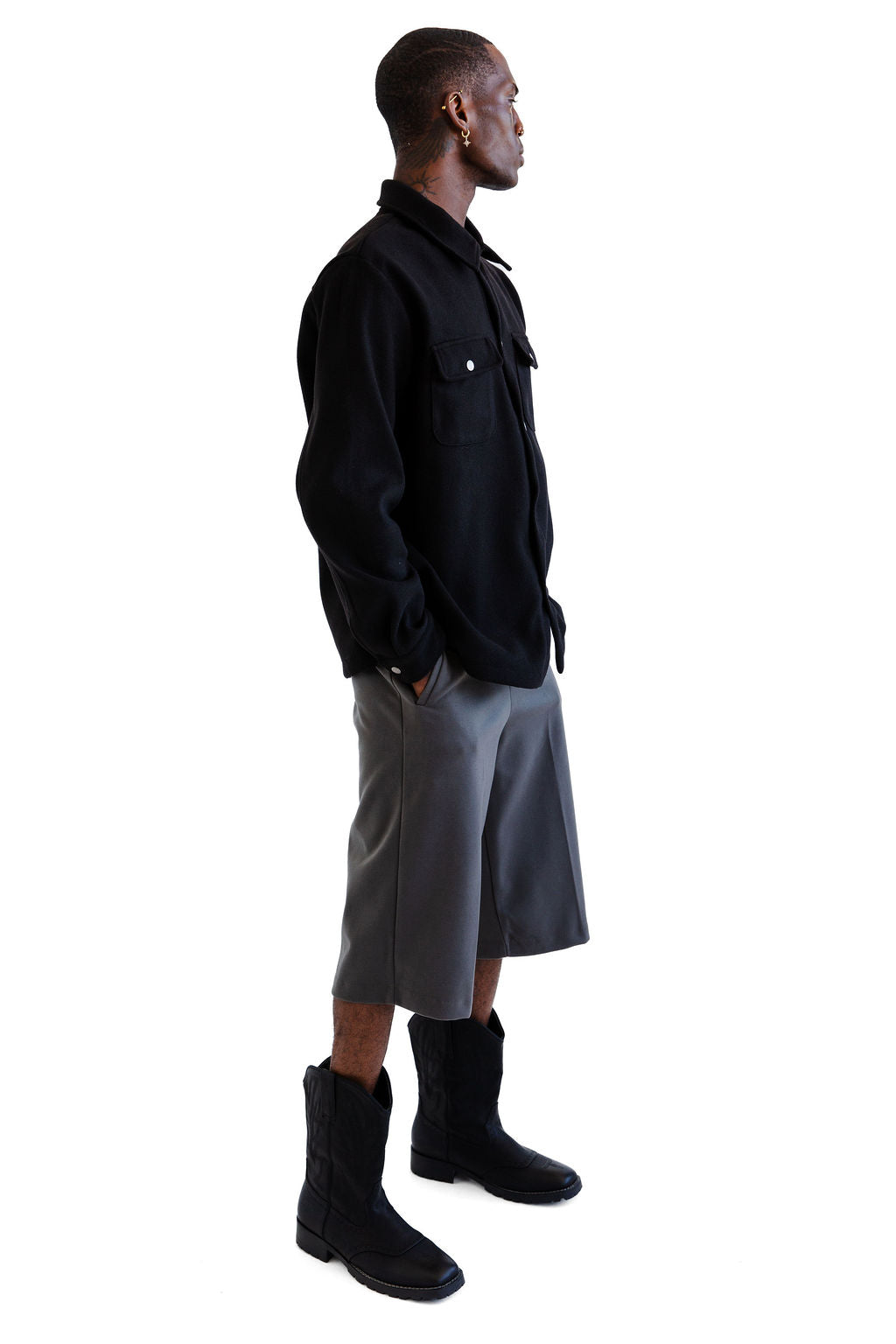 Black weighted snap shirting