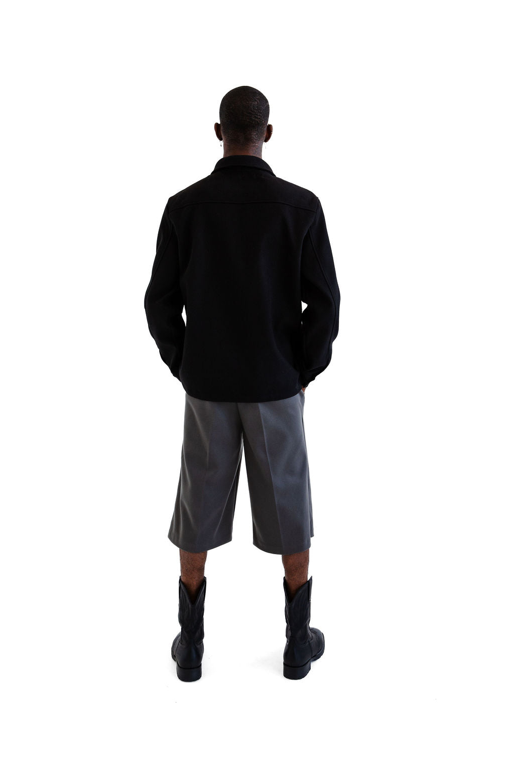 Black weighted snap shirting