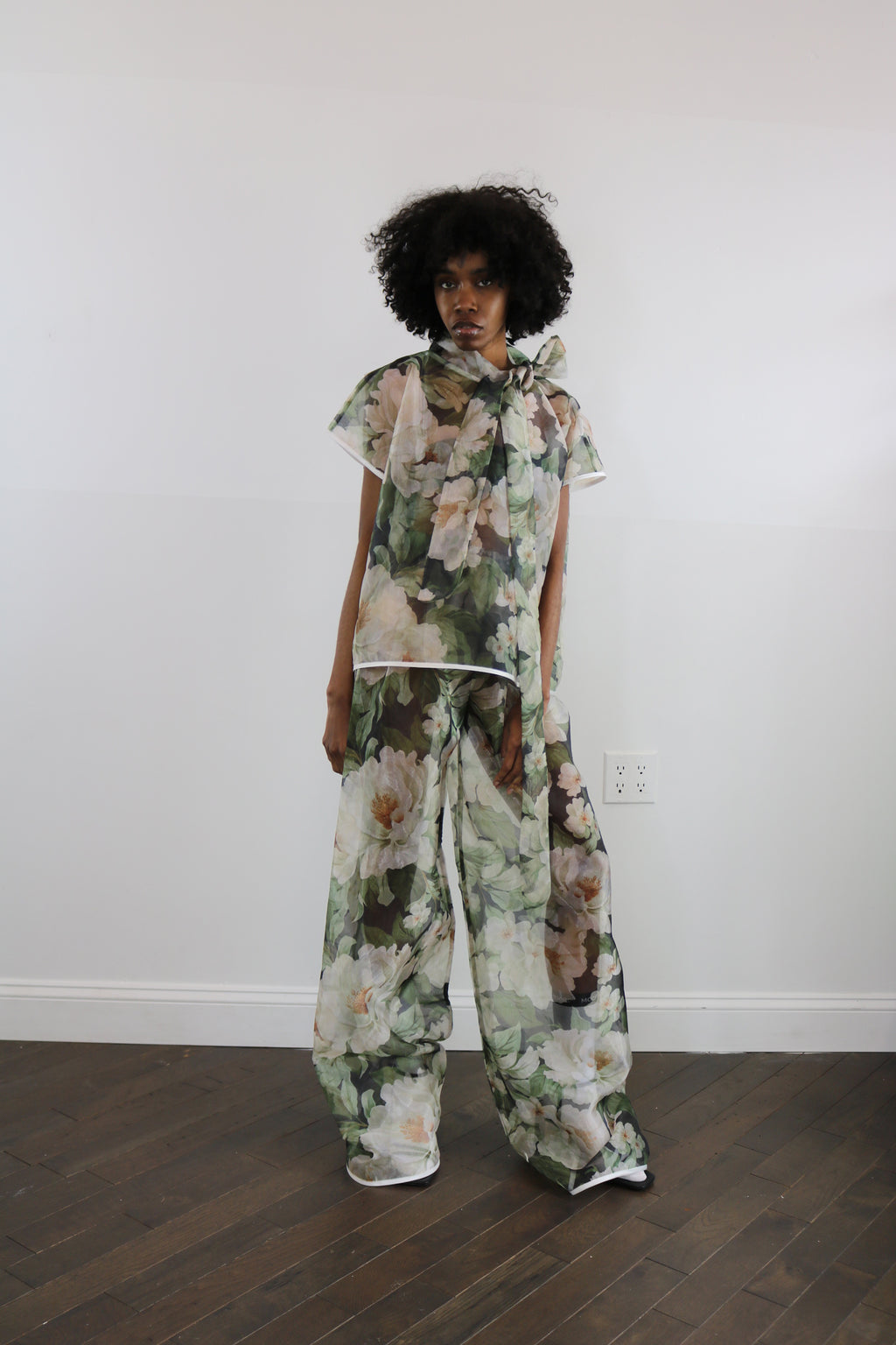floral tie neck box top