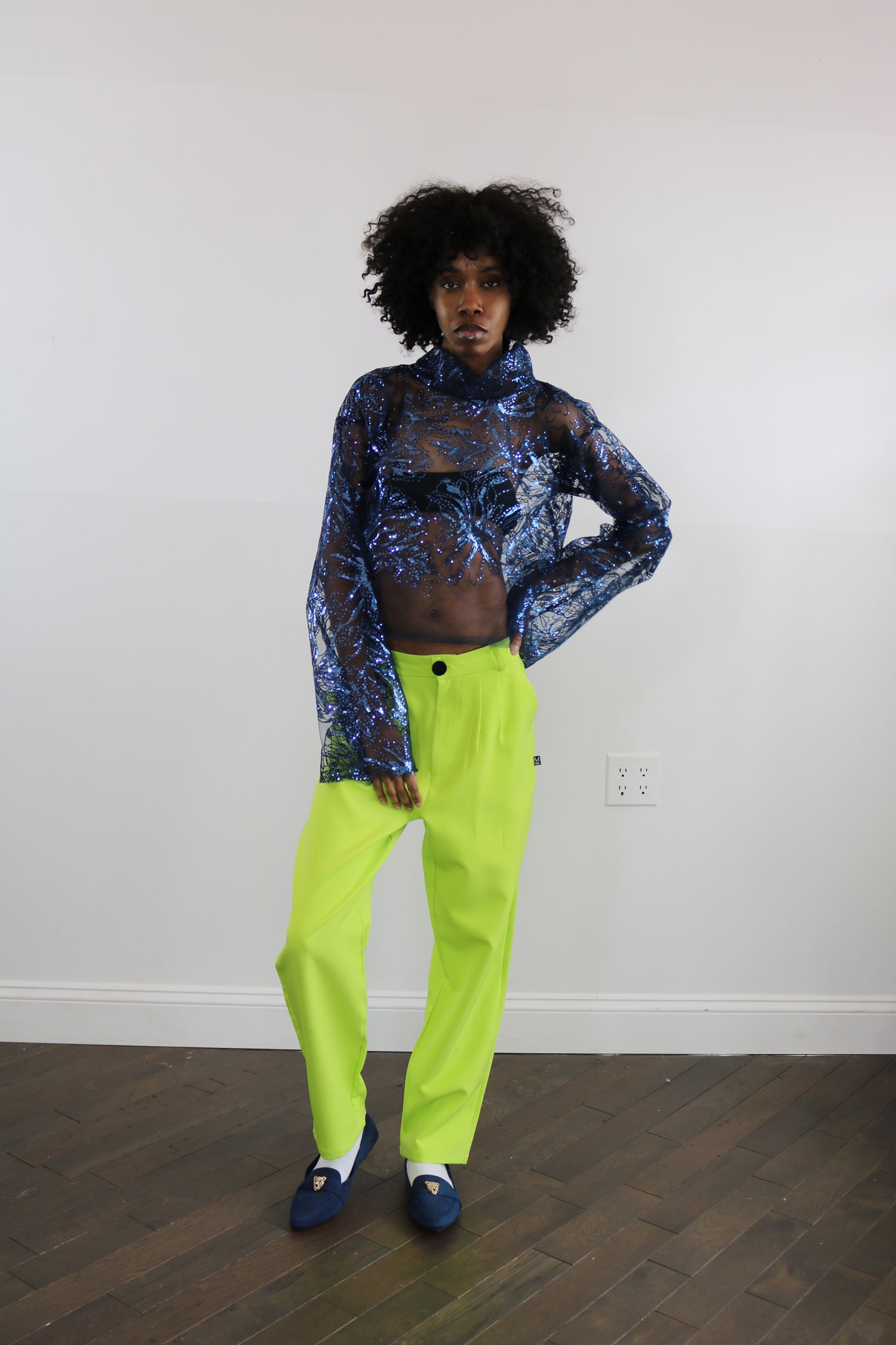 neon pleat pant