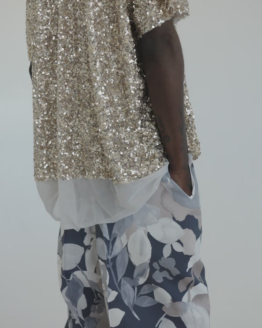 Golden sequined tee