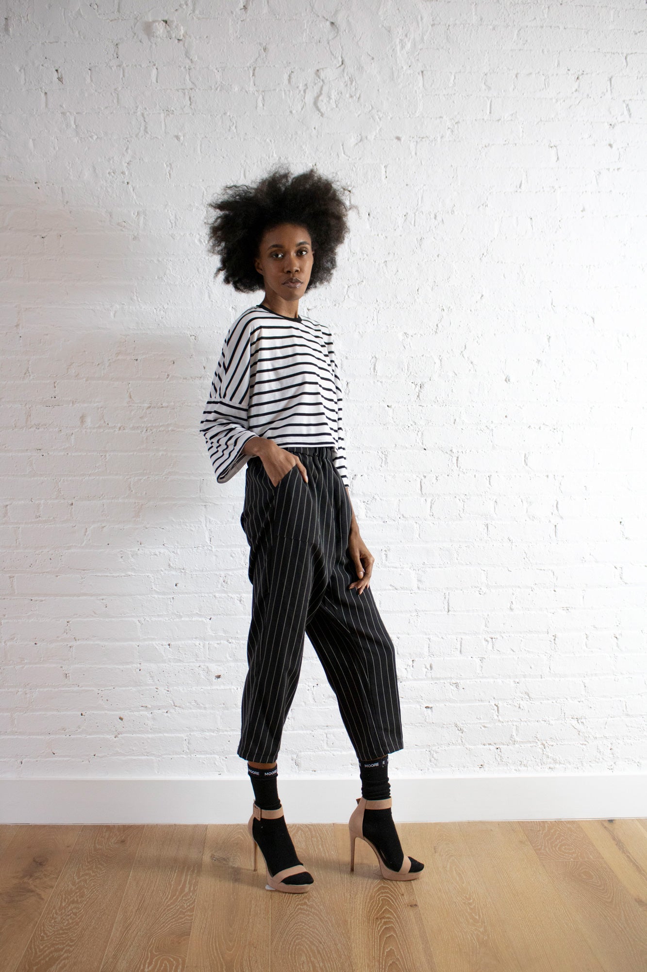 PINSTRIPE RUCHED PANT