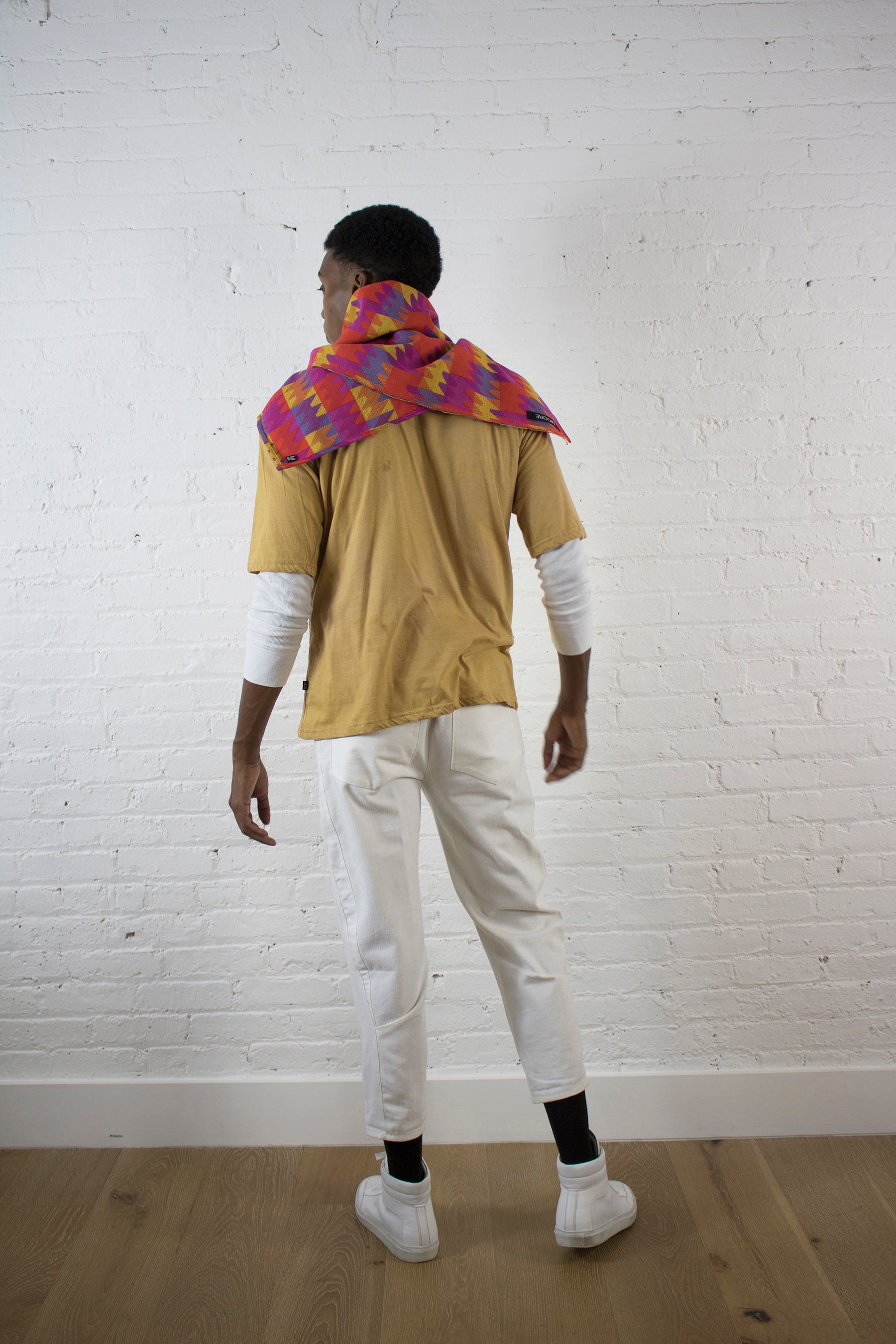 TURMERIC BUFF SPLIT TEE